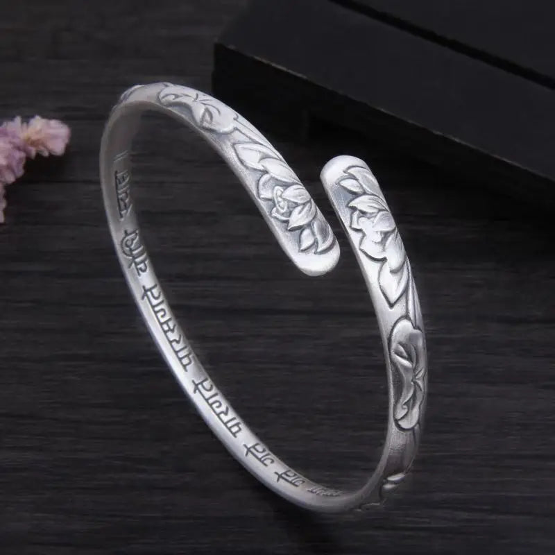Bracelet Manchette Lotus – Bijou Ethnique Argenté Femme